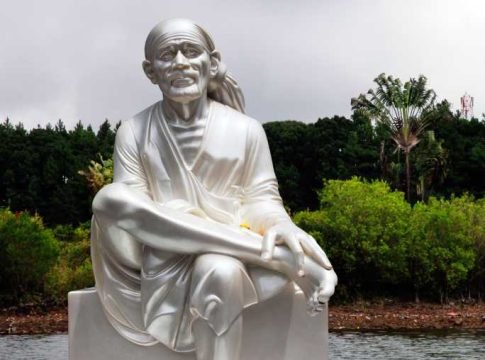 Sai Baba Ashtothram in English – 108 Names of Sai Baba - Hinduism Outlook